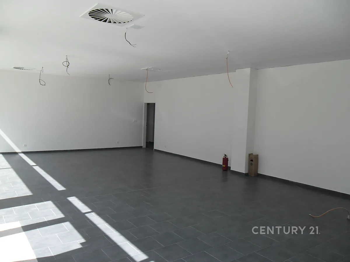 Pronájem obchodního prostoru 80 m²